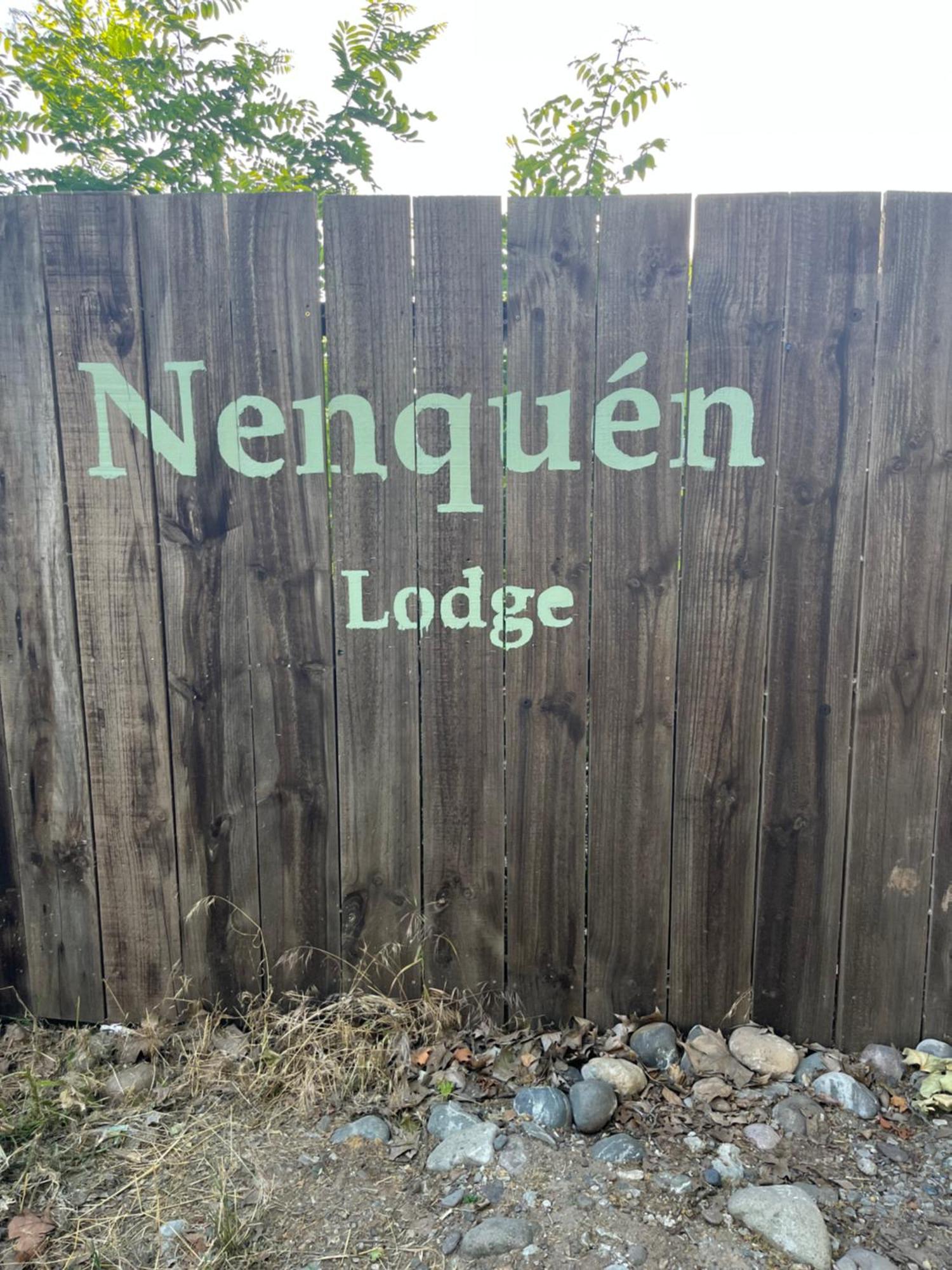 Nenquen Lodge Santa Cruz Esterno foto
